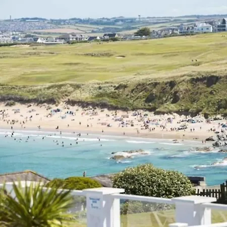 Holiday home Fistral - Stunning Sea Views, Swimming Pool *