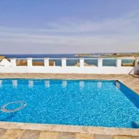 Holiday home Fistral - Stunning Sea Views, Swimming Pool Crantock